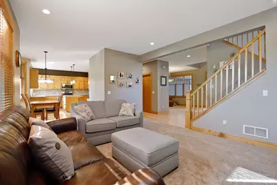 8069 Enclave Bay, Woodbury, MN 55125 - Photo 24