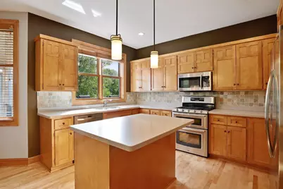 8069 Enclave Bay, Woodbury, MN 55125 - Photo 2