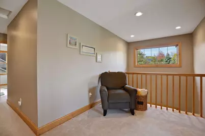 8069 Enclave Bay, Woodbury, MN 55125 - Photo 20