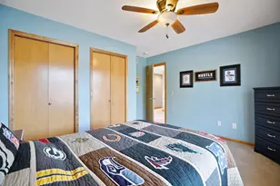 8069 Enclave Bay, Woodbury, MN 55125 - Photo 32