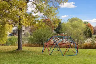 8069 Enclave Bay, Woodbury, MN 55125 - Photo 54