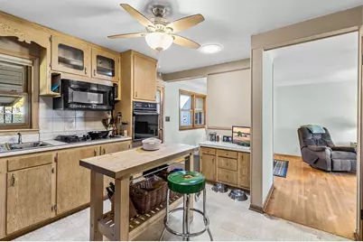 2869 Victoria Street N, Roseville, MN 55113 - Photo 10