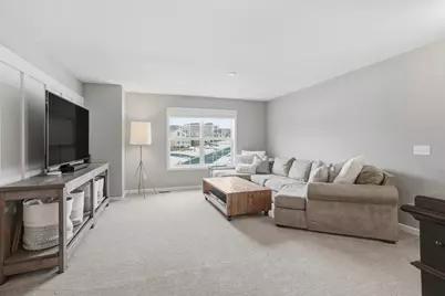 1535 Hemlock Way, Chanhassen, MN 55317 - Photo 14