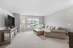 1535 Hemlock Way, Chanhassen, MN 55317 - Photo 14