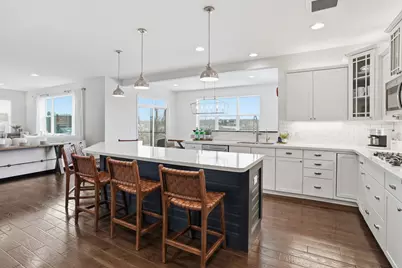 1535 Hemlock Way, Chanhassen, MN 55317 - Photo 10