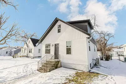 1522 8th Street N, Fargo, ND 58102 - Photo 2