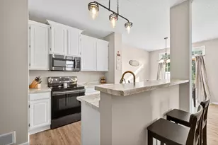 15511 Gateway Path, Apple Valley, MN 55124 - Photo 10