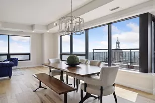 168 6th St E, Saint Paul, MN 55101 - Photo 2