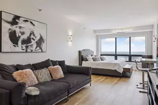 168 6th St E, Saint Paul, MN 55101 - Photo 6