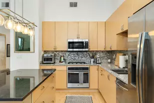 1240 S 2nd St, Minneapolis, MN 55415 - Photo 4