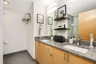 1240 S 2nd St, Minneapolis, MN 55415 - Photo 10