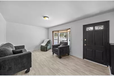 5029 Dupont Avenue N, Minneapolis, MN 55430 - Photo 2