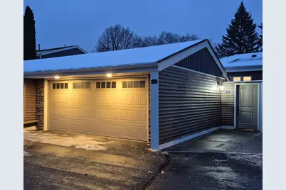 570 Woodhill Drive #60, Roseville, MN 55113 - Photo 48