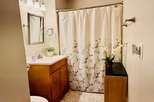 371 Sherburne Ave, Saint Paul, MN 55103 - Photo 12