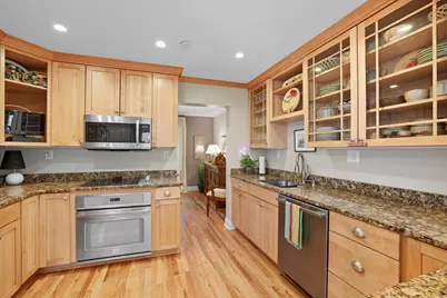 1115 Edgcumbe Road, Saint Paul, MN 55105 - Photo 2