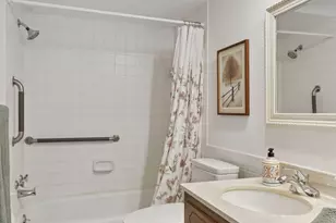 4360 Brookside Ct, Edina, MN 55436 - Photo 18