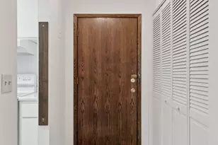 4360 Brookside Ct, Edina, MN 55436 - Photo 6