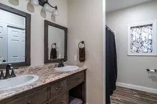 123 Washington Ave, Crookston, MN 56716 - Photo 12