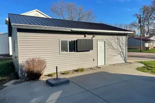 411 Vernon Ave, Morgan, MN 56266 - Photo 60