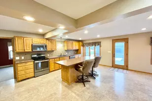 411 Vernon Ave, Morgan, MN 56266 - Photo 16