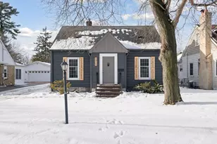 3916 Yosemite Ave S, Saint Louis Park, MN 55416 - Photo 2