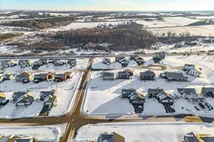 199 Wood Duck Ln, Baldwin, WI 54002 - Photo 1