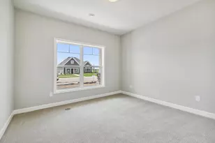 8195 Haywood Dr, Lino Lakes, MN 55014 - Photo 10