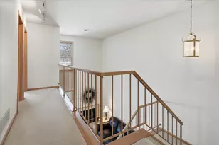 1676 Rose Hill Cir, Saint Paul, MN 55108 - Photo 20