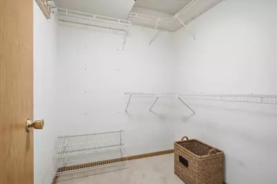 1676 Rose Hill Circle #1676, Saint Paul, MN 55108 - Photo 26