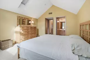 1676 Rose Hill Cir, Saint Paul, MN 55108 - Photo 22