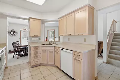 1676 Rose Hill Circle #1676, Saint Paul, MN 55108 - Photo 16