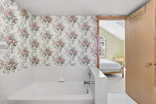 1676 Rose Hill Cir, Saint Paul, MN 55108 - Photo 28