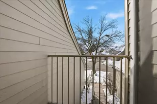 1676 Rose Hill Cir, Saint Paul, MN 55108 - Photo 34