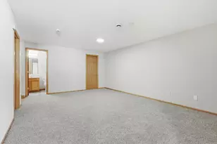 4552 Blaylock Way, Inver Grove Heights, MN 55076 - Photo 28