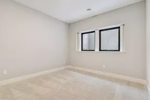 5821 Ashcroft Ave, Edina, MN 55424 - Photo 54