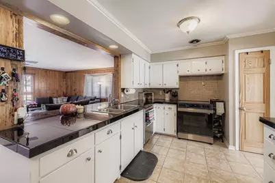 723 5th Avenue W, Shakopee, MN 55379 - Photo 6