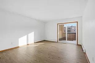 2200 Midland Grove Rd, Roseville, MN 55113 - Photo 24