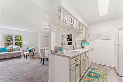 334 Lakeview Avenue, Long Lake, MN 55356 - Photo 6