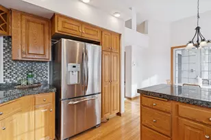 8592 Franlo Rd, Eden Prairie, MN 55344 - Photo 14