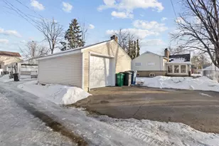 4933 Fremont Ave N, Minneapolis, MN 55430 - Photo 22