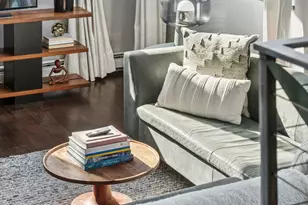 215 7th St NE, Minneapolis, MN 55413 - Photo 18