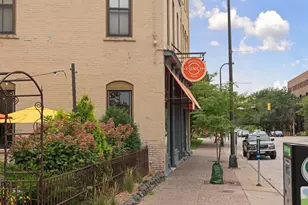 215 7th St NE, Minneapolis, MN 55413 - Photo 44