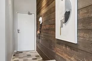 215 7th St NE, Minneapolis, MN 55413 - Photo 10