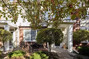 9536 Scott Circle N, Brooklyn Park, MN 55443 - Photo 2