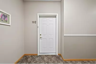 1941 Ford Parkway #102, Saint Paul, MN 55116 - Photo 4