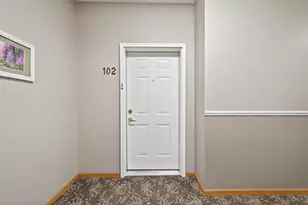 1941 Ford Pkwy, Saint Paul, MN 55116 - Photo 4