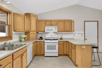 6750 40th Street N, Oakdale, MN 55128 - Photo 14