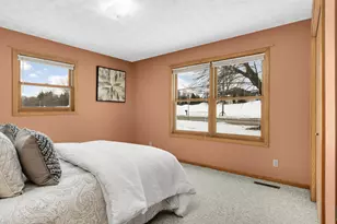 6750 40th St N, Oakdale, MN 55128 - Photo 20