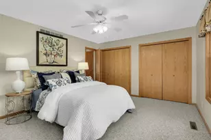 6750 40th St N, Oakdale, MN 55128 - Photo 18