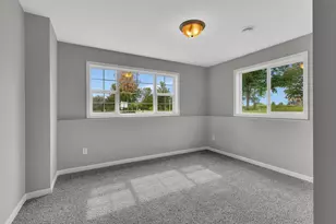 4735 5th St NE, Saint Cloud, MN 56304 - Photo 10